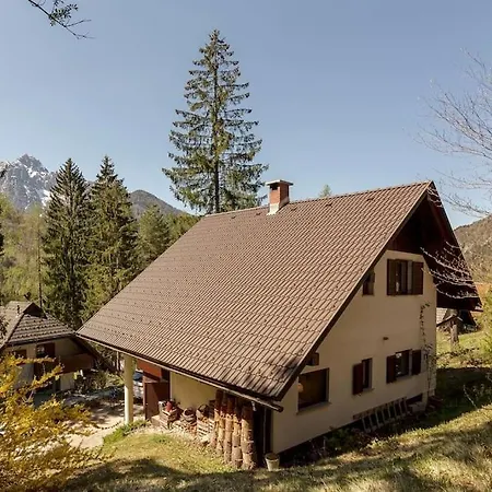 Mia - Family Cottage, Kranjska Gora Dağ evi Gozd Martuljek